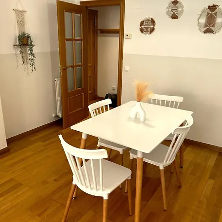 Loira Pignatelli 1 Habitacion En Zona Centrica Appartement